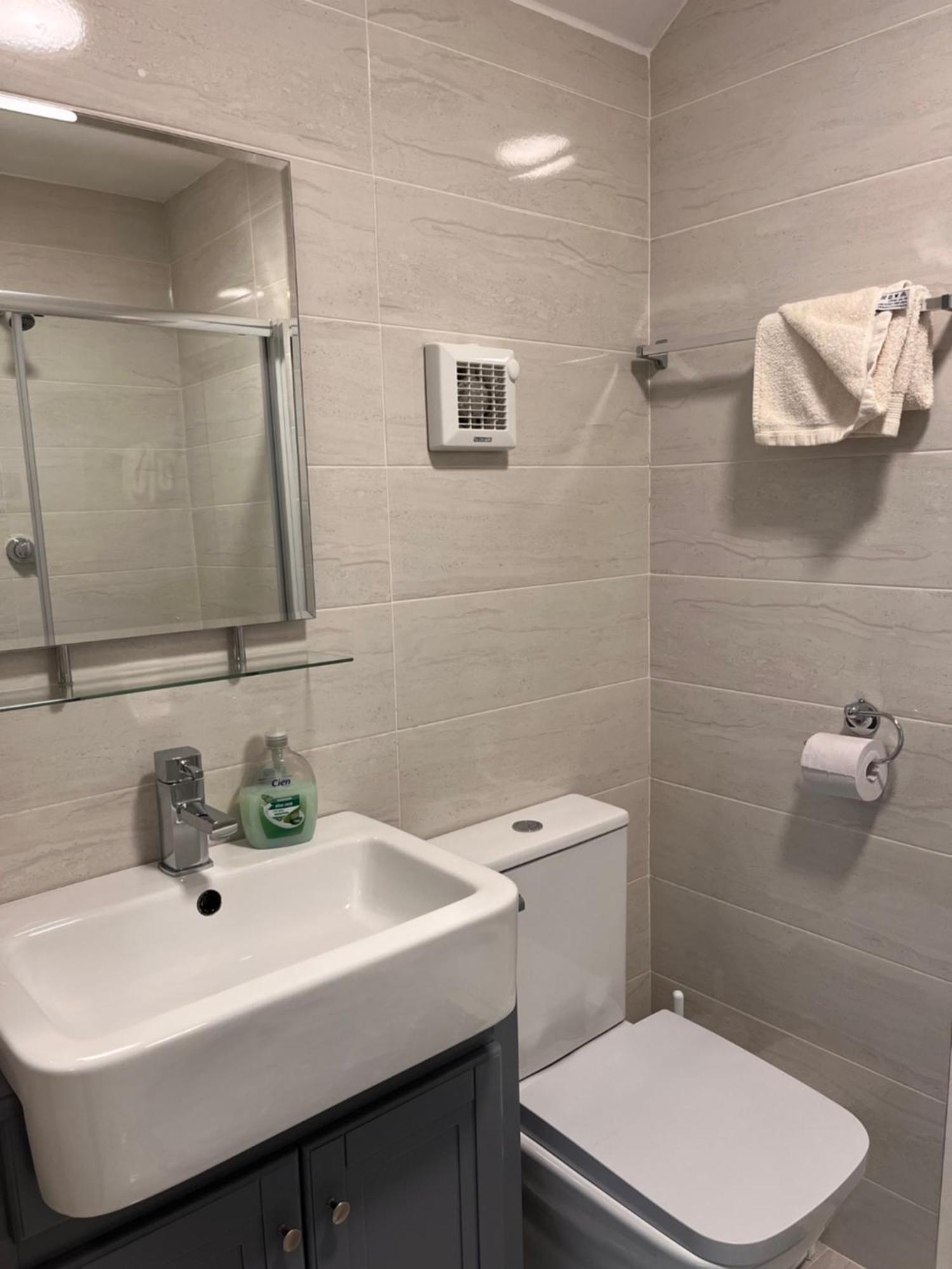 The Light House Hotel Galway Kamer foto
